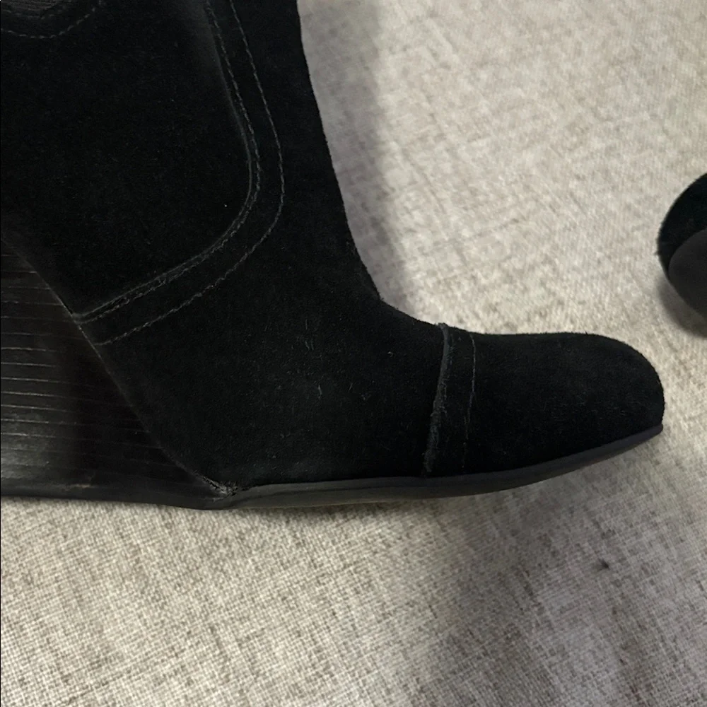 Tory Burch elevate your